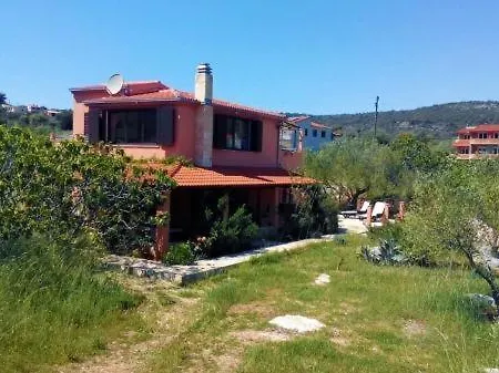 Holiday Home Vinisce Dom wakacyjny Vinišće