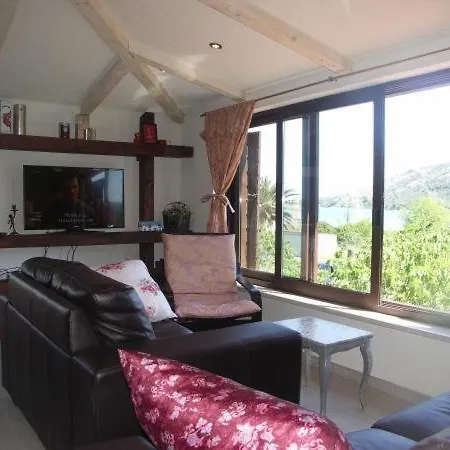 Dom wakacyjny Holiday Home Vinisce *